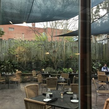 Wahoo! Grill - Outdoor seating - Seafood Near Me - Decatur, Georgia