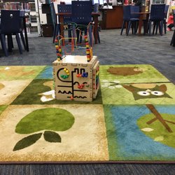 Woodland Library - Super cute library with great space for parents to bring all family members. Very clean and spacious.
