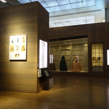 Museo del Traje - neatly displayed, very elegant museum! - Museums Near Me - Madrid, M
