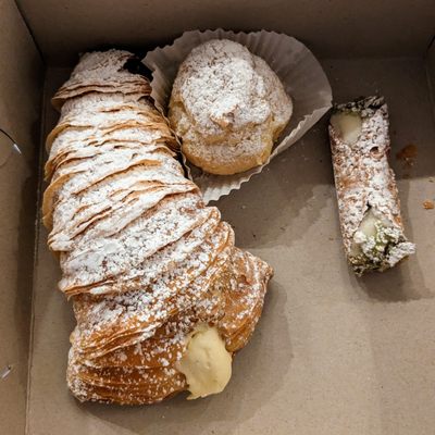 Dolce Sicilia Italian Bakery by null