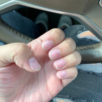 Hollywood Nails - Nail Salons Near Me - Green Bay, Wisconsin