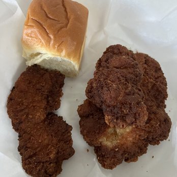 Franklin County Distilleries - 3 piece chicken tenders with roll - Distilleries Near Me - Boones Mill, Virginia Franklin County Distilleries - 3 piece chicken tenders with roll - Distilleries Near Me - Boones Mill, Virginia