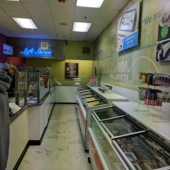 Carvel - Inside - Ice Cream & Frozen Yogurt Near Me - East Setauket, New York