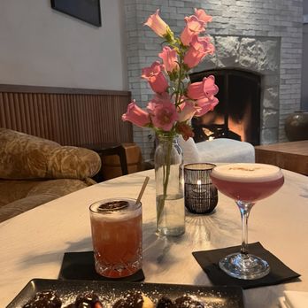 Nella Kitchen & Bar - American Near Me - Los Olivos, California