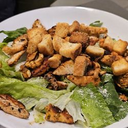 Metro Cafe Diner - Chicken Cesar salad