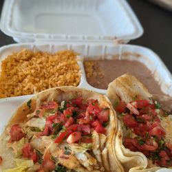 El Charrito - Fish taco combo