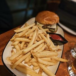 Crave American Kitchen & Sushi Bar