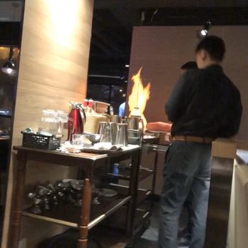 波士頓餐廳 - They put on a show for you!! - Restaurants Near Me - Hong Kong, HK