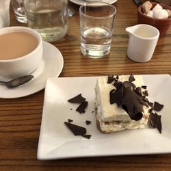 81 Beach Street - Amaretto tiramisu