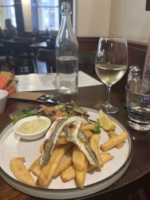 Largs Pier Hotel by null