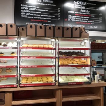 Do-Rite Donuts & Chicken - Late afternoon donut counter almost sold out! - Donuts Near Me - Chicago, Illinois