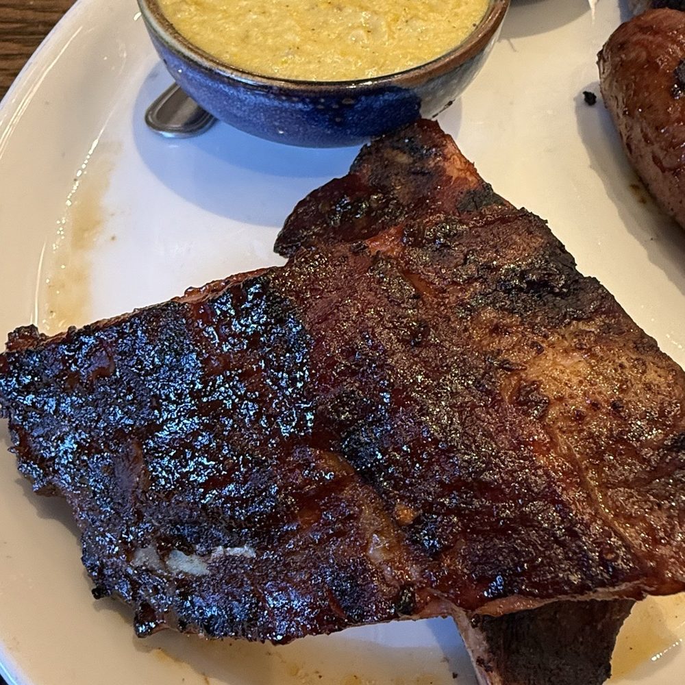 Gus's BBQ - Barbeque Near Me - Porter Ranch, California