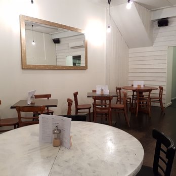 Onethirtytwo - Back seating area - Coffee & Tea Near Me - Windsor, VIC Onethirtytwo - Back seating area - Coffee & Tea Near Me - Windsor, VIC