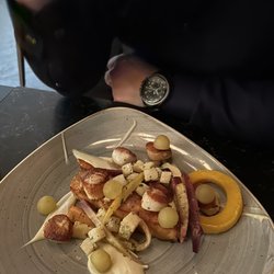 Le St Laurent - Pork belly and scallops
