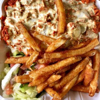 Halal Munchies - Chicken Over Rice Platter - Halal Near Me - Fresh Meadows, New York
