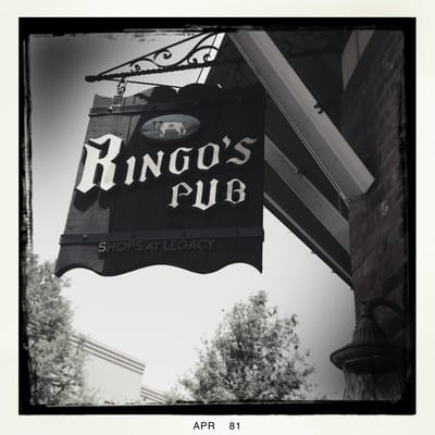 Ringo's Pub by null