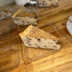 Deb's Spicy Pie - Butter pecan cheesecake