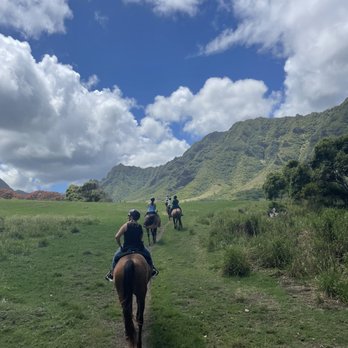 Kualoa Ranch - Tours Near Me - Kaneohe, Hawaii Kualoa Ranch - Tours Near Me - Kaneohe, Hawaii