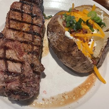 LongHorn Steakhouse - New York Strip (12 oz.) & Loaded Baked Potato - Steakhouses Near Me - San Antonio, Texas LongHorn Steakhouse - New York Strip (12 oz.) & Loaded Baked Potato - Steakhouses Near Me - San Antonio, Texas
