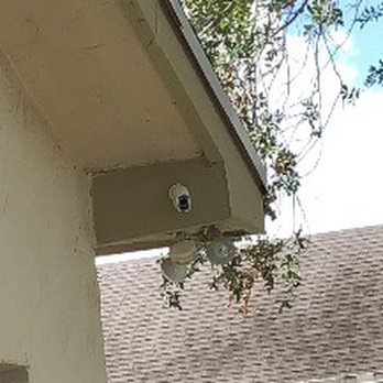 Gutters Edge - This was the fascia before gutters edge damaging it. - Gutter Services Near Me - Miami, Florida
