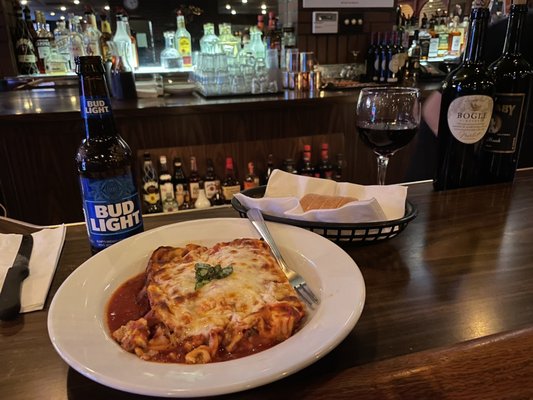 Mike's Pizzeria Lounge by null