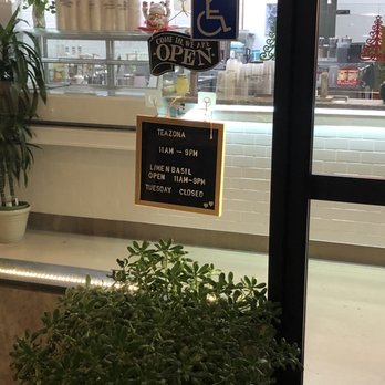 LimeNBasil - Front entrance - Vietnamese Near Me - Fresno, California