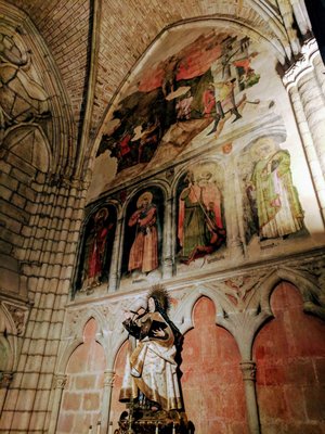 León Cathedral by null