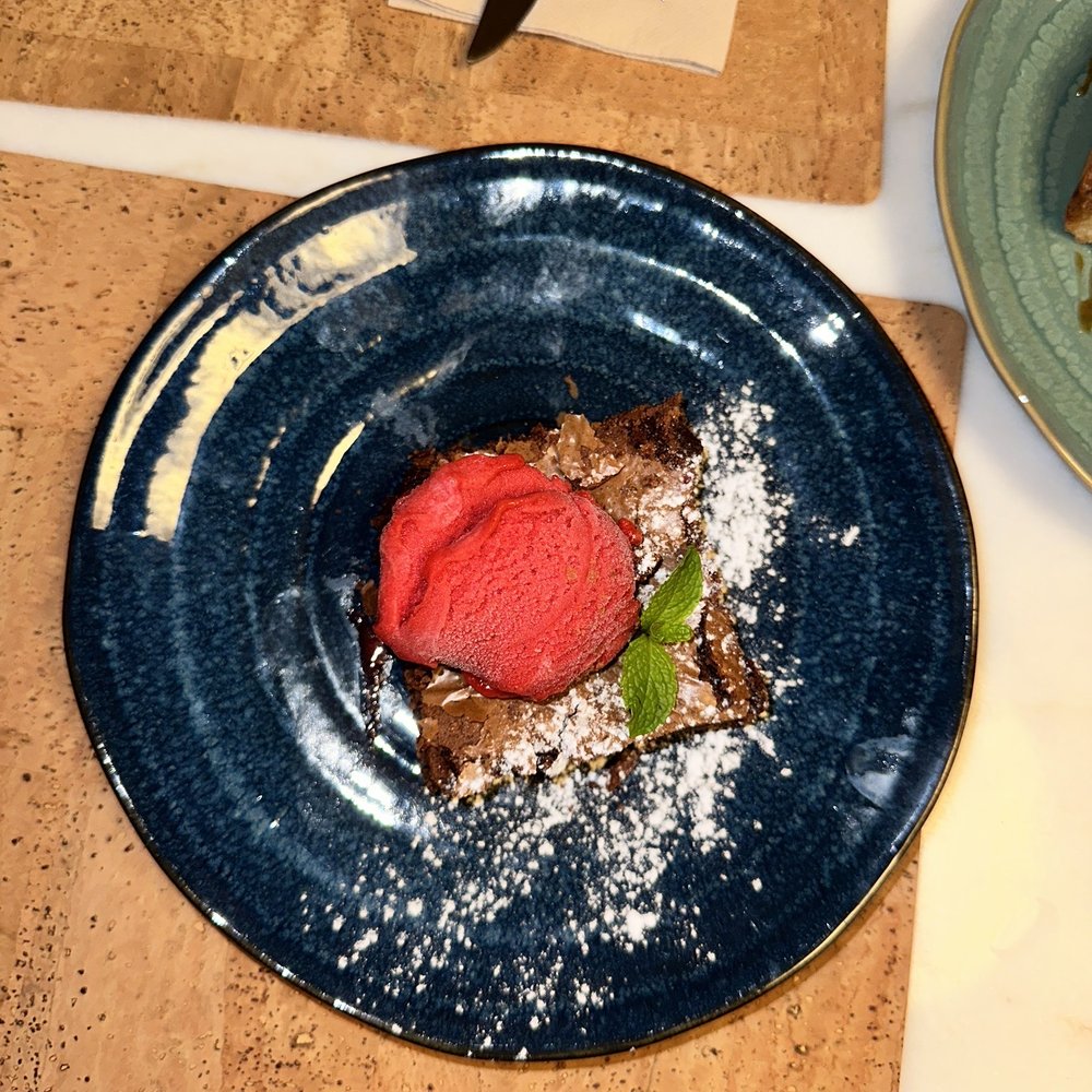 All In Porto - Brownie with raspberry ice cream - 11/10 - Wine Bars Near Me - Porto, 13