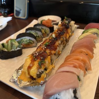 Domo - Salmon Citron Roll, Domo Roll, Castro Special Roll - Sushi Bars Near Me - San Francisco, California Domo - Salmon Citron Roll, Domo Roll, Castro Special Roll - Sushi Bars Near Me - San Francisco, California