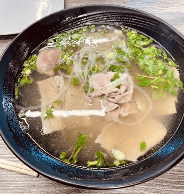 District 7 Pho by null