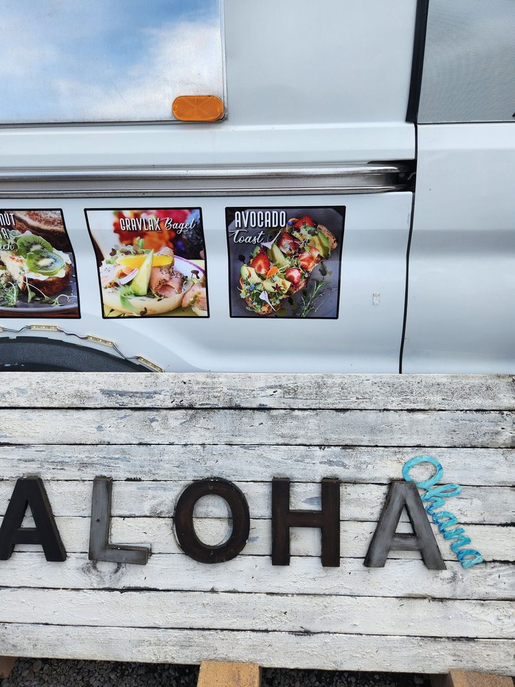 PINEAPPLE AND LEMONS Updated August 2024 Kihei, Hawaii Food