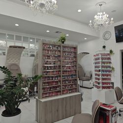 Xscape Nailbar