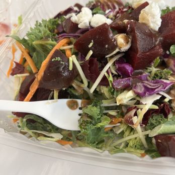 los gamos cafe - Beet & goat cheese kale salad. Not very fresh - Cafes Near Me - San Rafael, California los gamos cafe - Beet & goat cheese kale salad. Not very fresh - Cafes Near Me - San Rafael, California