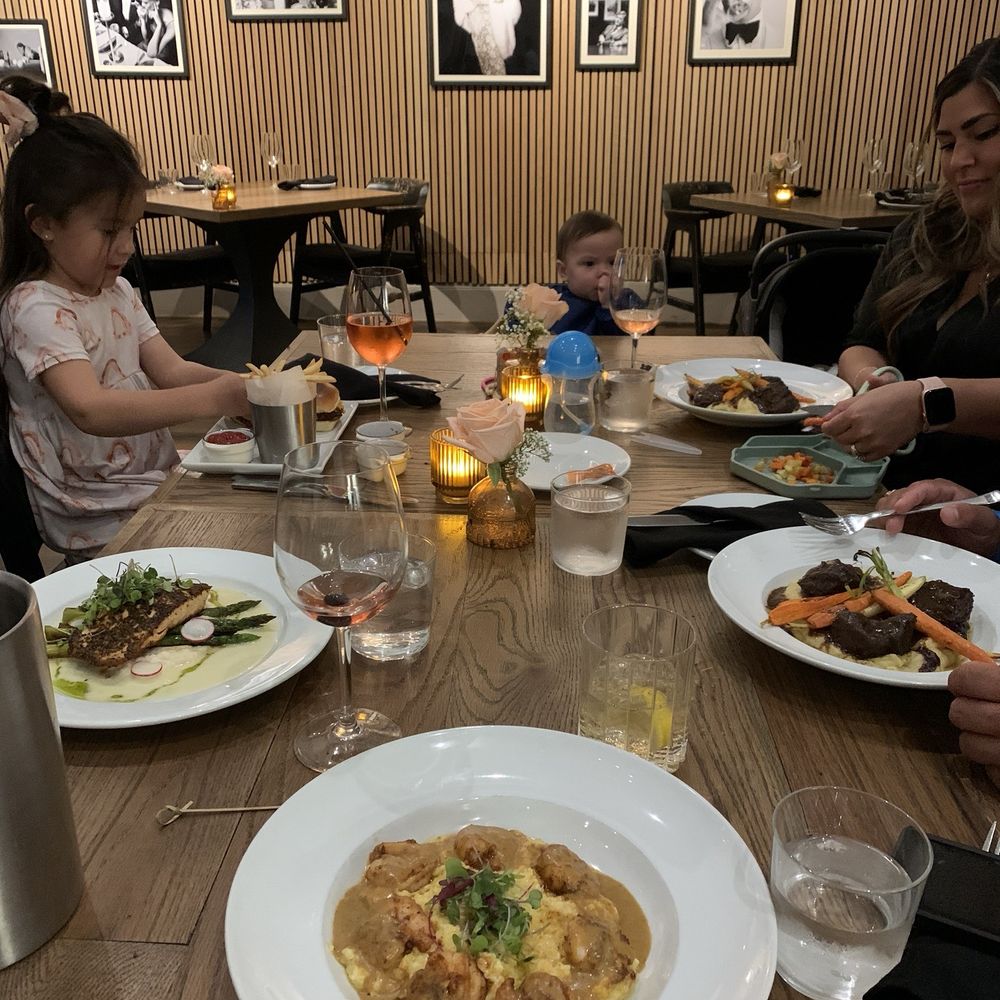 34 Chop House - One happy family - Steakhouses Near Me - Denison, Texas
