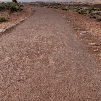 Horseshoe Bend - Trail heading down was easy - Hiking Near Me - Page, Arizona