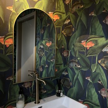 Knead Massage Studio - Washroom - Massage Near Me - Vancouver, British Columbia Knead Massage Studio - Washroom - Massage Near Me - Vancouver, British Columbia