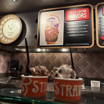 Salt & Straw - Ice Cream & Frozen Yogurt Near Me - Phoenix, Arizona Salt & Straw - Ice Cream & Frozen Yogurt Near Me - Phoenix, Arizona