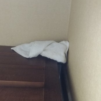 DoubleTree by Hilton Hotel Atlantic Beach Oceanfront - Dirty towel shoved under sink - Hotels Near Me - Atlantic Beach, North Carolina DoubleTree by Hilton Hotel Atlantic Beach Oceanfront - Dirty towel shoved under sink - Hotels Near Me - Atlantic Beach, North Carolina