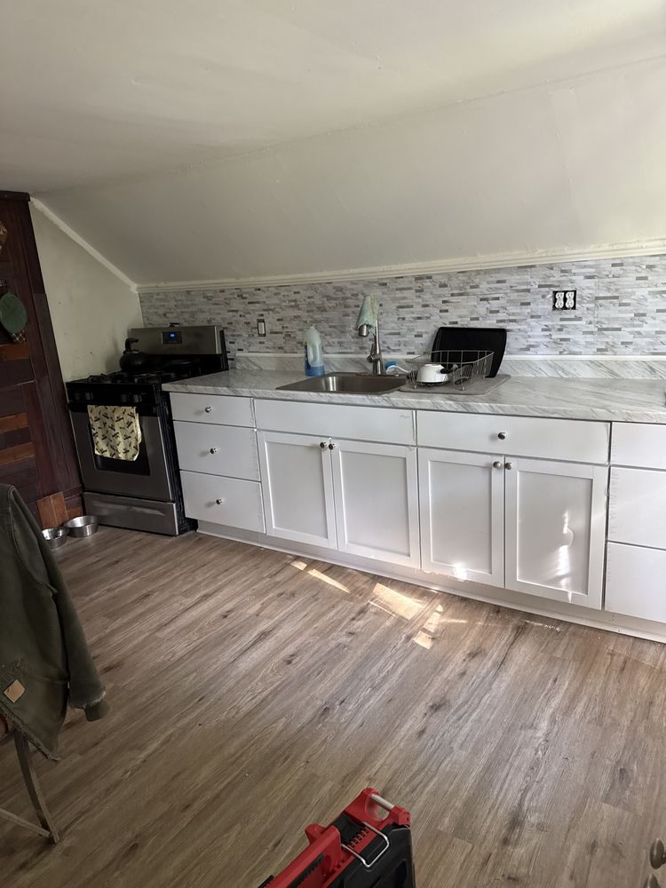 Slide of Blue Hammer Construction