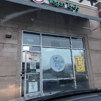 Dees Vegan To Go Cafe - the front of the restaurant - Desserts Near Me - Charlotte, North Carolina Dees Vegan To Go Cafe - the front of the restaurant - Desserts Near Me - Charlotte, North Carolina
