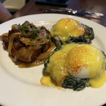 Boulevard American Bistro - Eggs Benedict - American Near Me - Covington, Louisiana Boulevard American Bistro - Eggs Benedict - American Near Me - Covington, Louisiana
