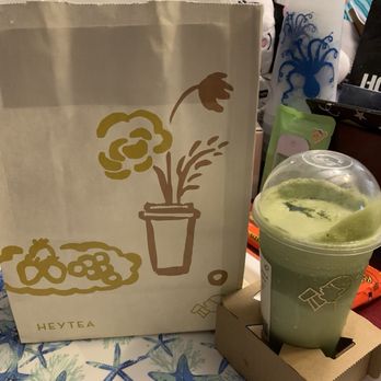 Heytea - Triple supreme matcha latte, including bag and nice little cardboard cup holder! - Bubble Tea Near Me - San Francisco, California Heytea - Triple supreme matcha latte, including bag and nice little cardboard cup holder! - Bubble Tea Near Me - San Francisco, California
