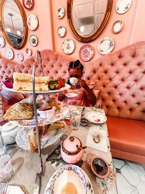 English Rose Tea Room by null