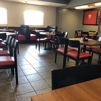 Ming-Gee Chinese Food Restaurant - Dining Area - Chinese Near Me - Glendale, Arizona