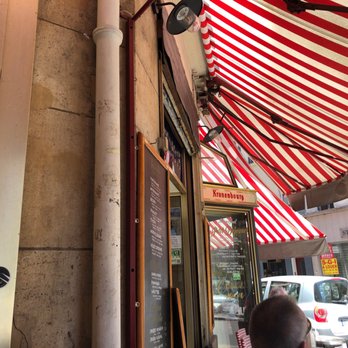 Le Nesle - Under the awning - Bars Near Me - Paris, 75 Le Nesle - Under the awning - Bars Near Me - Paris, 75
