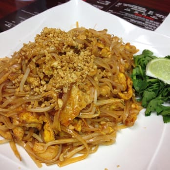QQ Kitchen - Chicken pad Thai. - Chinese Near Me - Toledo, Ohio QQ Kitchen - Chicken pad Thai. - Chinese Near Me - Toledo, Ohio