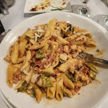 PIER 22 - Chicken Penne Pasta - New American Near Me - Bradenton, Florida PIER 22 - Chicken Penne Pasta - New American Near Me - Bradenton, Florida