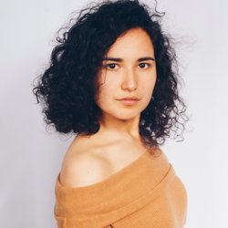 Protégée - Build your portfolio with Protégée today!