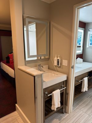 Desert Palms Hotel and Suites by null