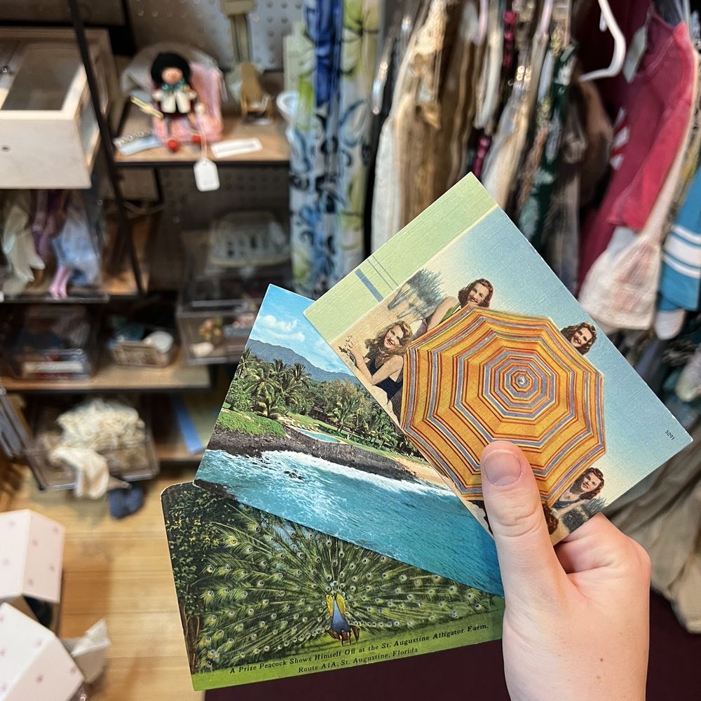 Pasadena Antique Mall - Postcards - Antiques Near Me - Pasadena, California